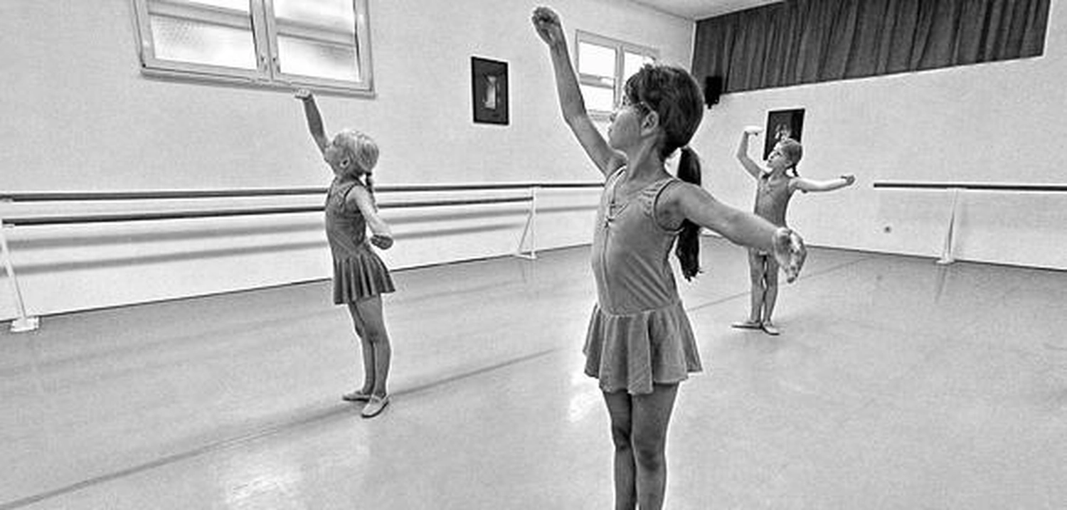 The Park - Ballettschule Neckarau - Mädchen tanzt