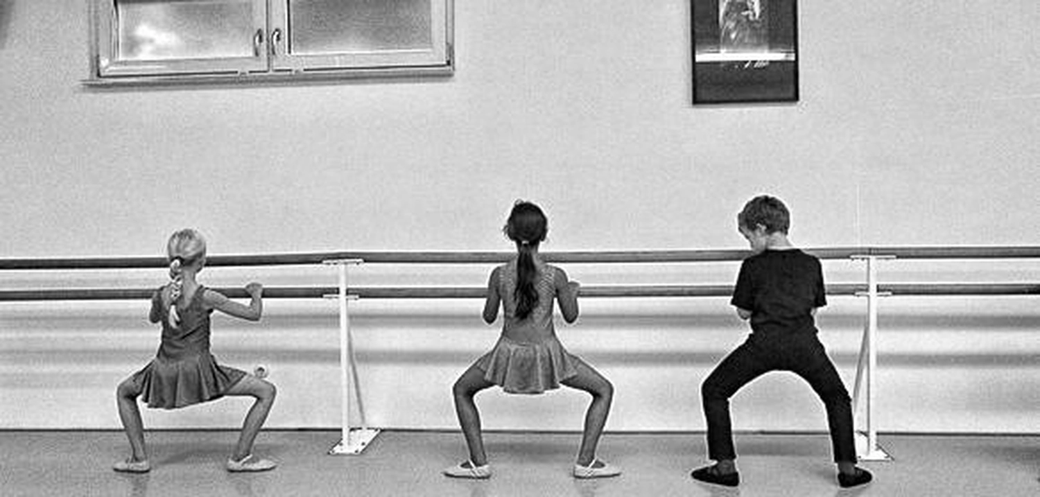 The Park - Ballettschule Neckarau - Mädchen tanzt
