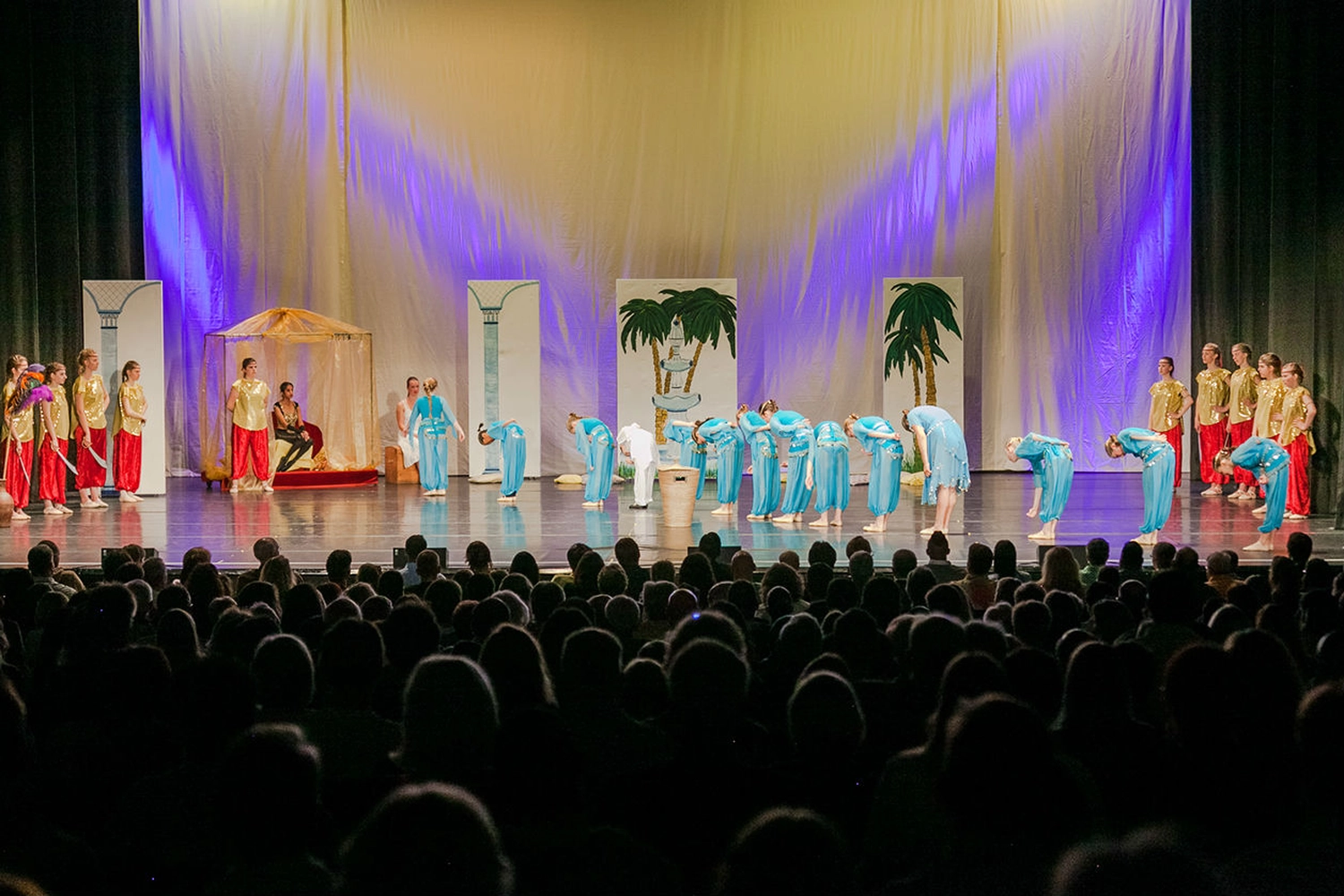 The Park - Ballettschule Neckarau - Mädchen tanzt