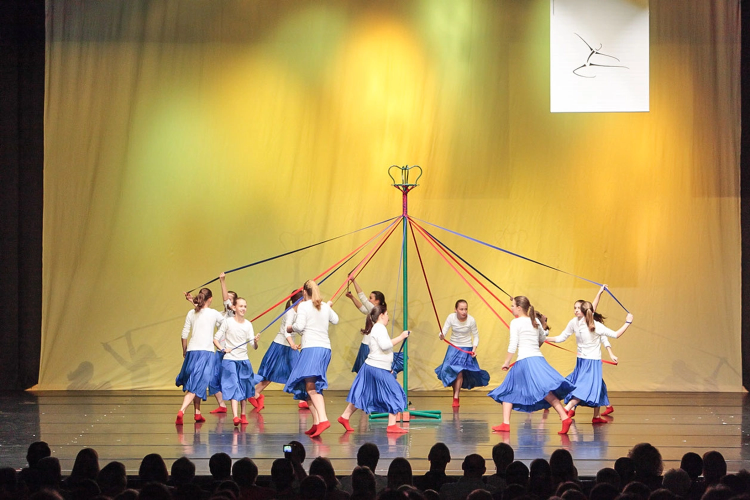 The Park - Ballettschule Neckarau - Mädchen tanzt